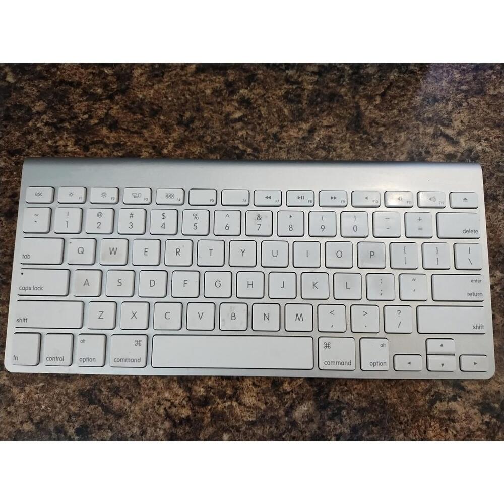 GENUINE‎ Apple Wireless Bluetooth Keyboard A1314 Mac Aluminium Works